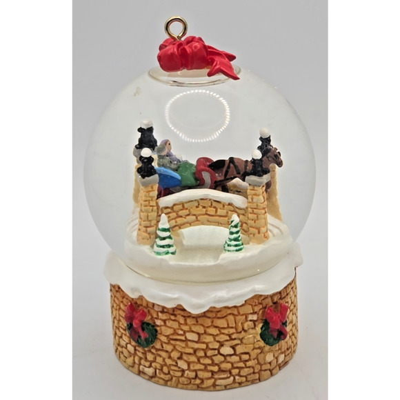 hallmark Keepsake Ornament "Sleigh Ride" Snow Globe 2003 NIB U328 - Picture 3 of 5